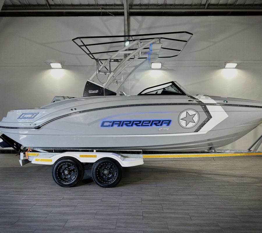 Carrera 235 – Carrera Boats